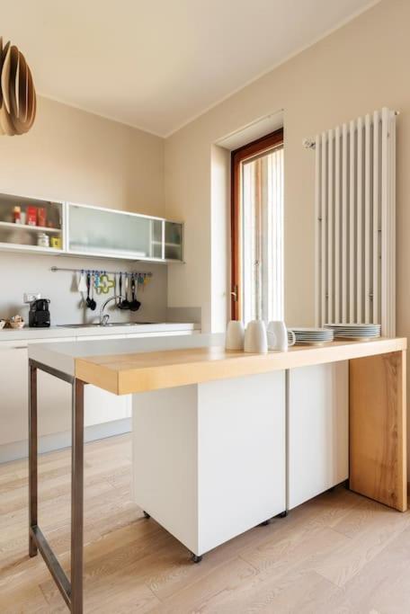 Schiavoni Flexyrent Wifi Apartment Milan Exterior photo